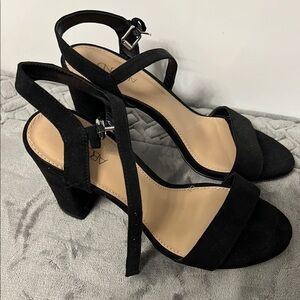 Abound NWOT strappy heels